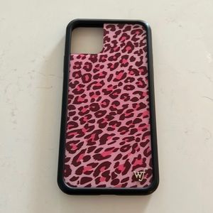 wildflower pink leopard print phone case
